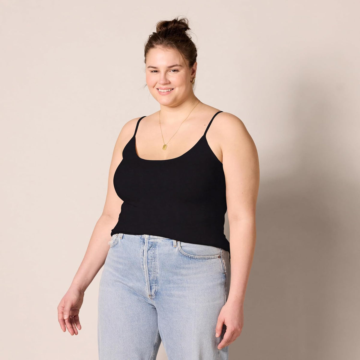 Amazon Essentials Women's Slim-Fit Camisole for Layering and Everyday Wear, Pack of 4