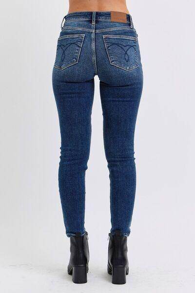 Judy Blue Full Size Run Mid-Rise Waist Skinny Jeans